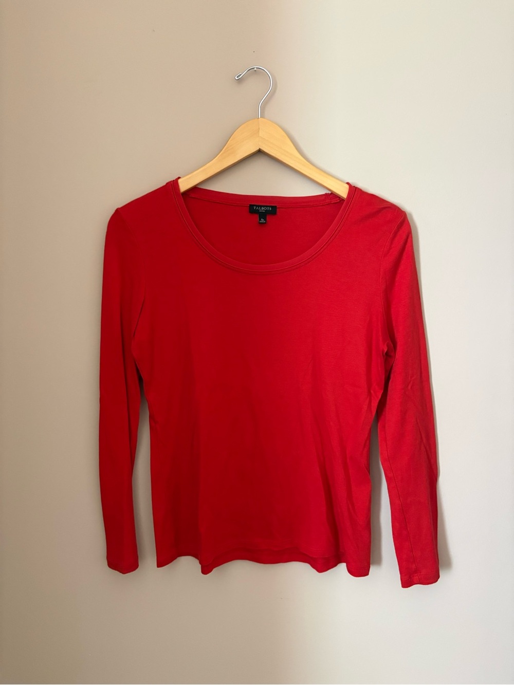 Talbots Red Scoop Neck Long Sleeve Tee Sz SP - Picture 2 of 5
